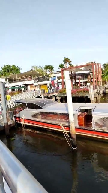 Bangkok 🇹🇭: Boat to Ratchawong / China Town (1/2)