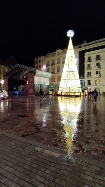 Malaga, Spain 🇪🇸 - Night